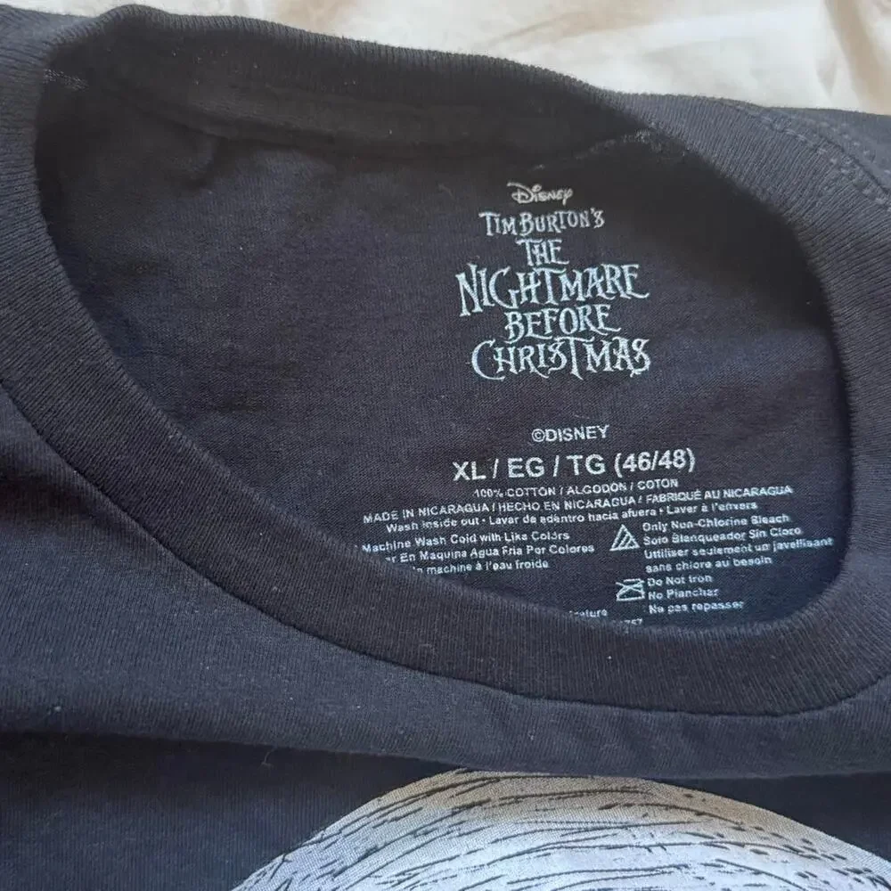 Nightmare before christmas black graphic tee sz XL y2k‎ goth emo hot topic